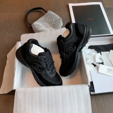 CHANEL Sneakers